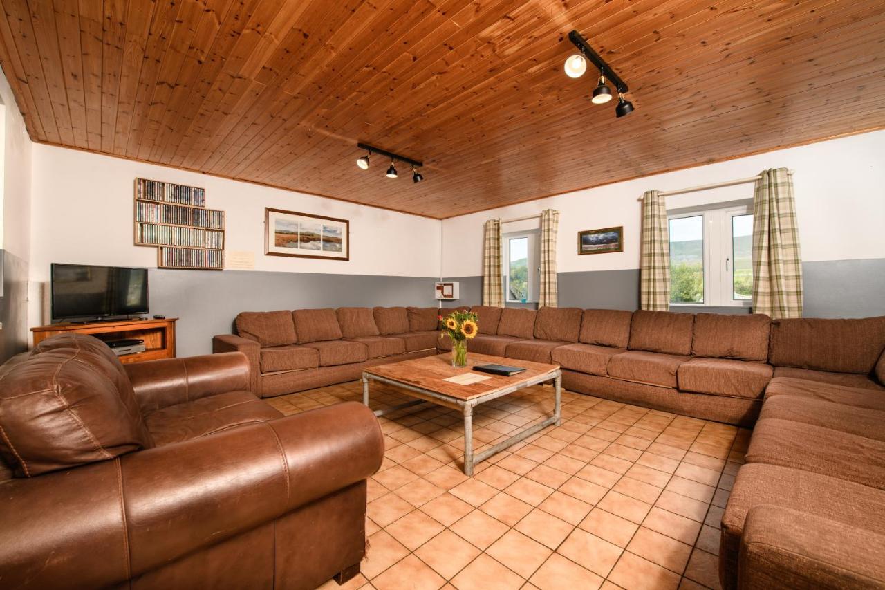 Old School House - Yorkshire Three Peaks Challenge Weathercote Экстерьер фото